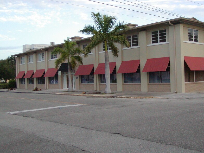 More Photos Of 2211 Widman Way, Fort Myers Loft Creative Space For Lease