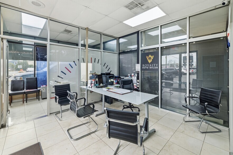 More Photos Of 120-140 US Highway 46, Little Ferry Auto Dealership For Lease