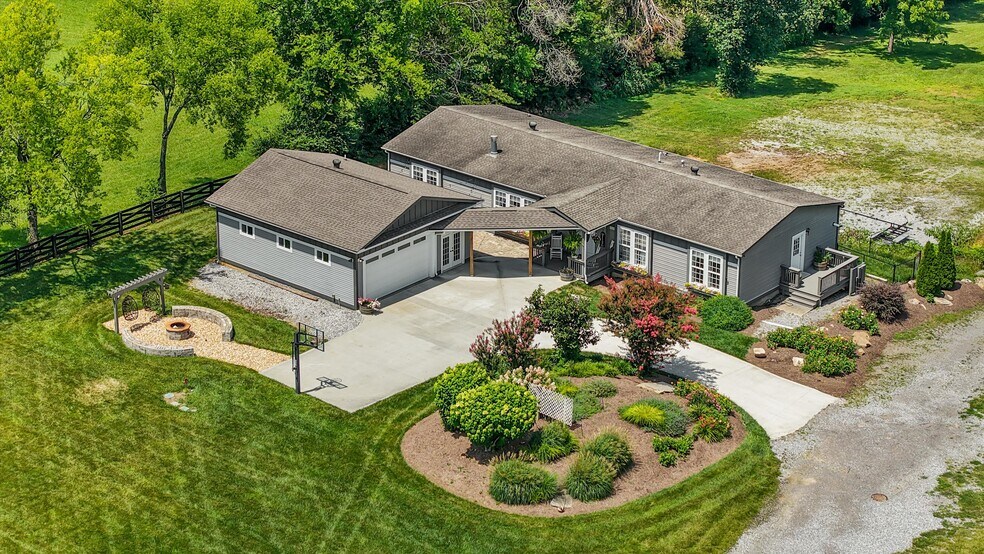More Photos Of 400 N Watt Rd, Knoxville Land For Sale