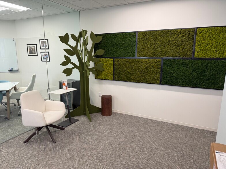 More Photos Of 18500 Von Karman Ave, Irvine Office For Lease