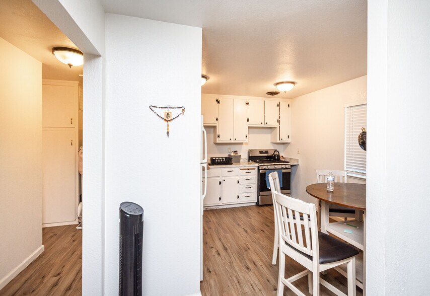 More Photos Of 3237 Francis Ave, Placerville Apartments For Sale