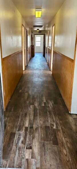 More Photos Of 612 B St, Marysville Bar For Sale