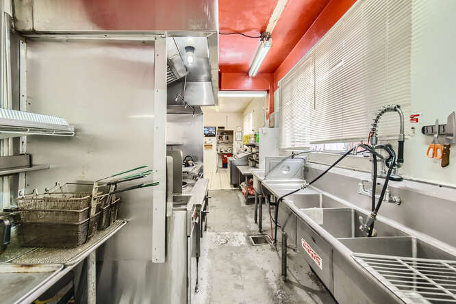 More Photos Of 3874 38th St, San Diego Restaurant For Sale