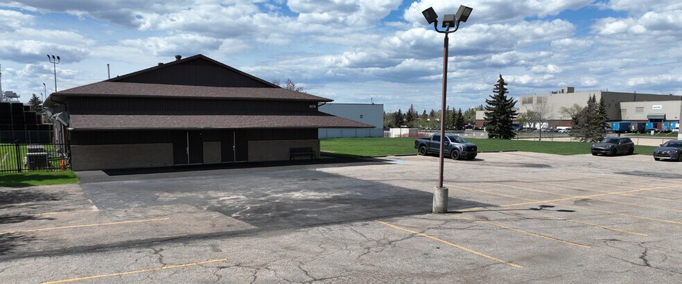 More Photos Of 9270 48 St NW, Edmonton Religious Facility For Sale