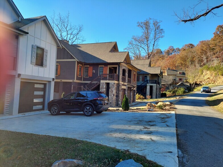 More Photos Of 43 Copper Canopy Dr, Cullowhee Land For Sale
