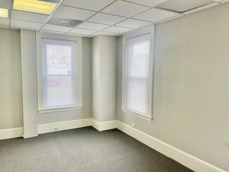 More Photos Of 257 E Main St, Westminster Multifamily For Sale