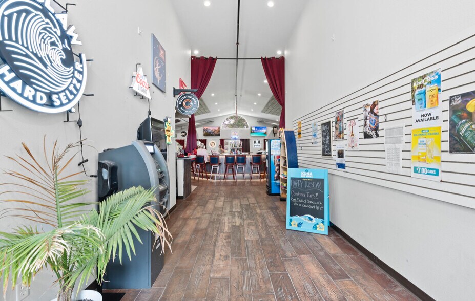 More Photos Of 100 Saddle Rdg, Portage Restaurant For Sale