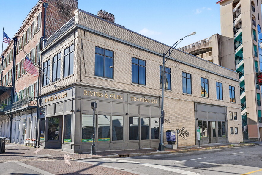 Primary Photo Of 101 E Broughton St, Savannah Storefront Retail Office For Lease