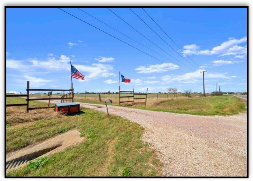 More Photos Of 700 Hwy 183, Briggs Land For Sale