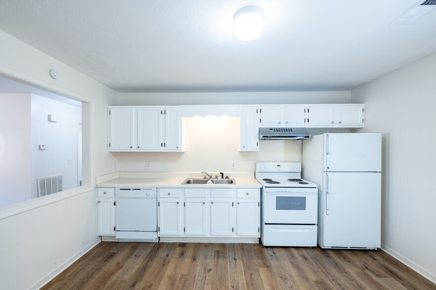 More Photos Of , Lexington Multifamily For Sale