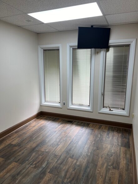 More Photos Of 1288 Valley Forge Rd, Valley Forge Office For Lease