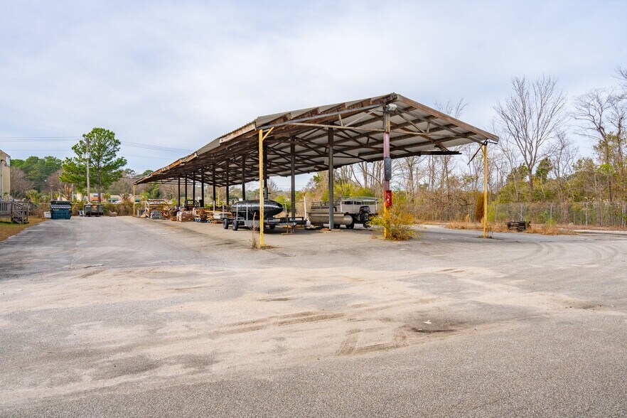 More Photos Of 1 Belknap Dr, Goose Creek Warehouse For Sale