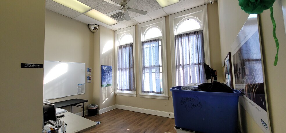 More Photos Of 501 Penn St, Reading Office For Sale