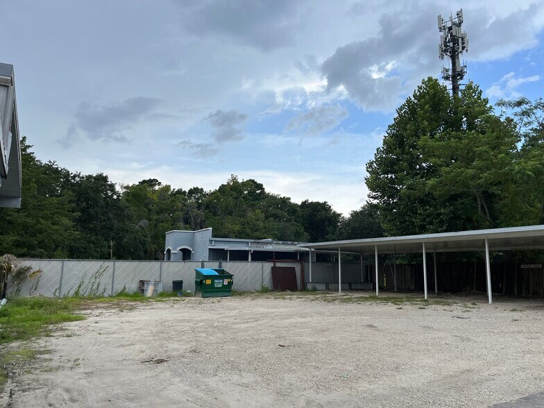 More Photos Of 130 Arlington Rd S, Jacksonville Flex For Lease