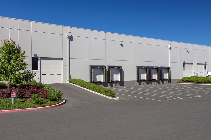 More Photos Of 3345 Aumsville Hwy SE, Salem Unknown For Lease