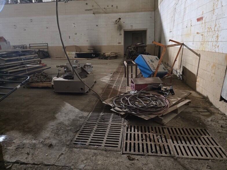 More Photos Of 1 Mechanic St, Hoosick Falls Manufacturing For Sale