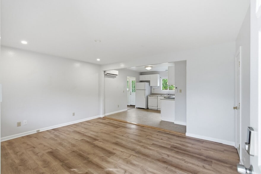 More Photos Of 567 San Geronimo Valley Dr, San Geronimo Apartments For Sale