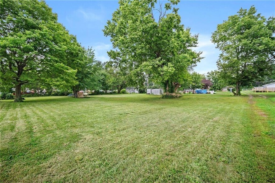More Photos Of 801 SE 27th Ct, Des Moines Land For Sale
