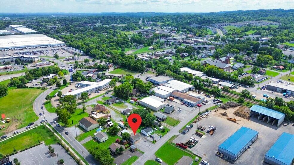 More Photos Of 223 Connell St, Goodlettsville Office For Lease