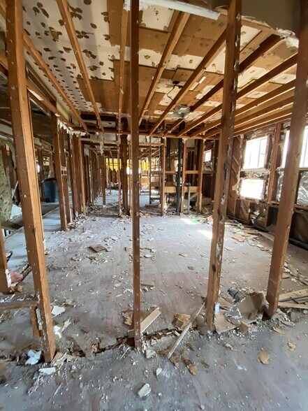 More Photos Of 1301 N Chaparral St, Corpus Christi Apartments For Sale