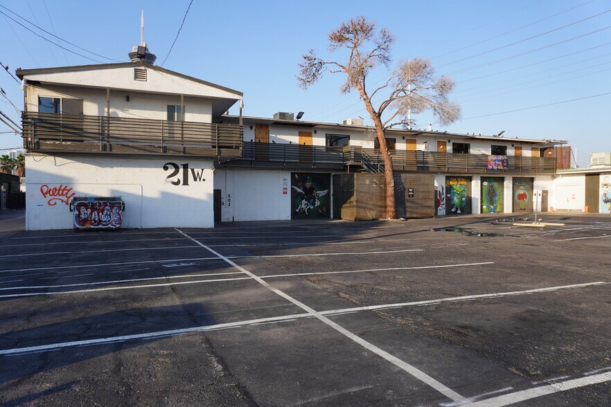 Primary Photo Of 1401-1403 S Commerce St, Las Vegas Freestanding For Lease