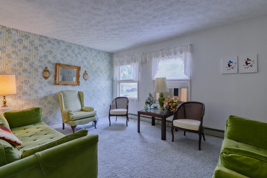 More Photos Of 1219 Second St, Radford Religious Facility For Sale