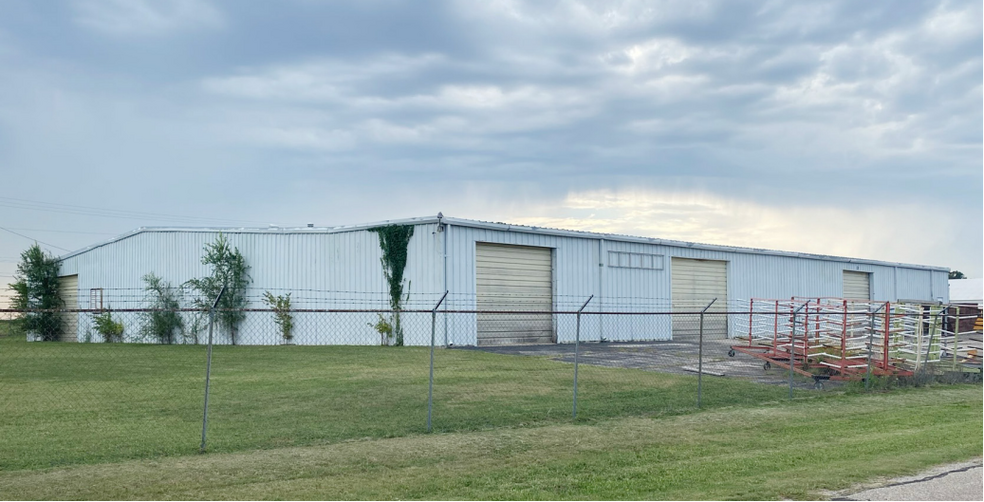 Primary Photo Of 13 N Industrial Ave, Wellington Distribution For Sale