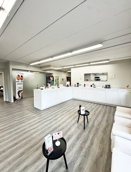 More Photos Of 83-85 Power Rd, Pawtucket Office For Sale