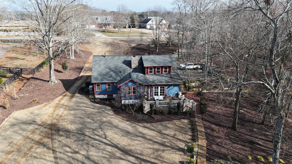 More Photos Of 7990 Bethel Rd, Gainesville Multifamily For Sale