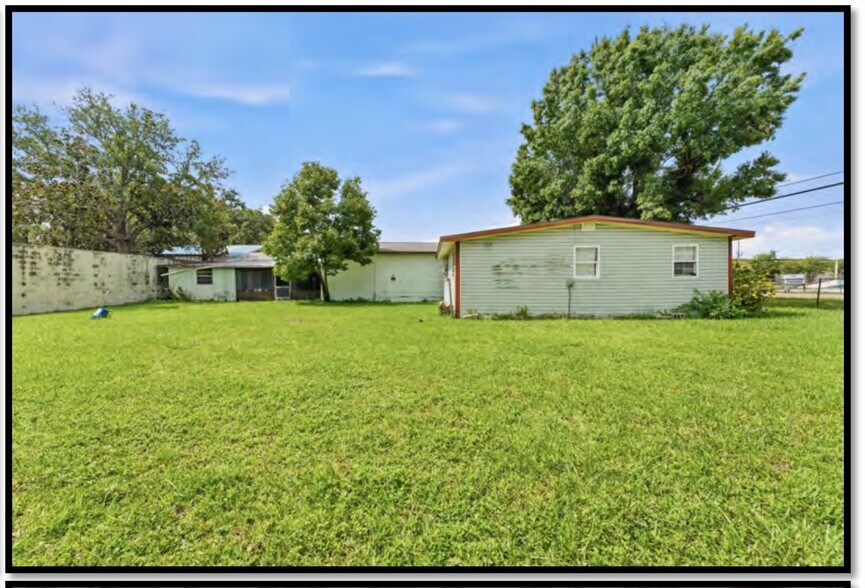 More Photos Of 13217 Automobile Blvd, Clearwater Office For Sale