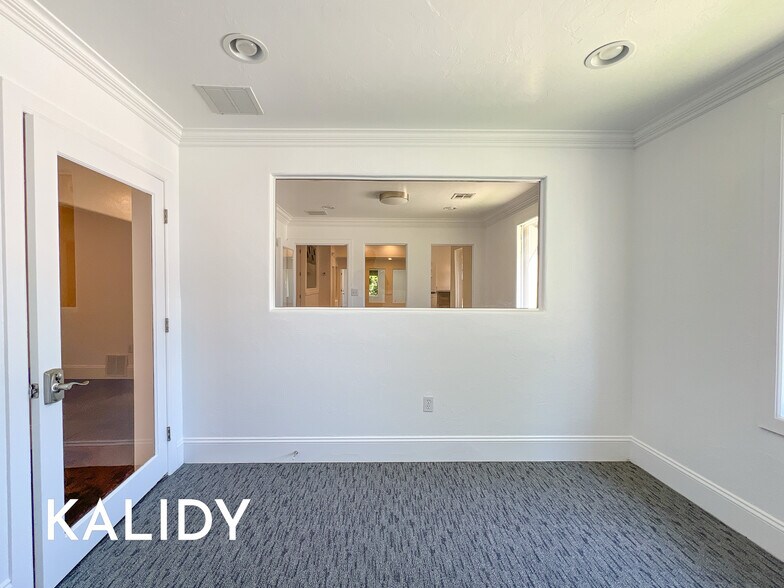 More Photos Of 14909 N Kelly Ave, Edmond Loft Creative Space For Lease