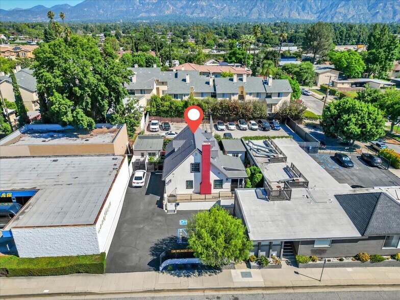 More Photos Of 1191 E Walnut St, Pasadena Office Residential For Sale