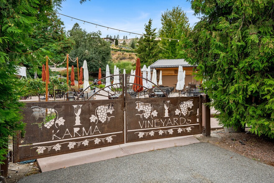 More Photos Of 250 Karma Kanyon Dr, Chelan Winery Vineyard For Sale
