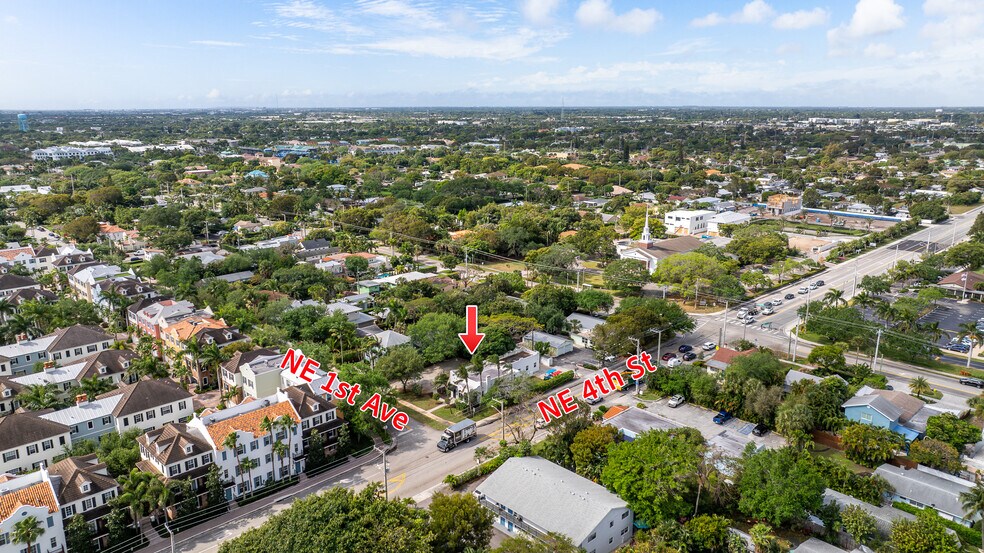 More Photos Of 354 NE 1st Ave, Delray Beach Office For Sale