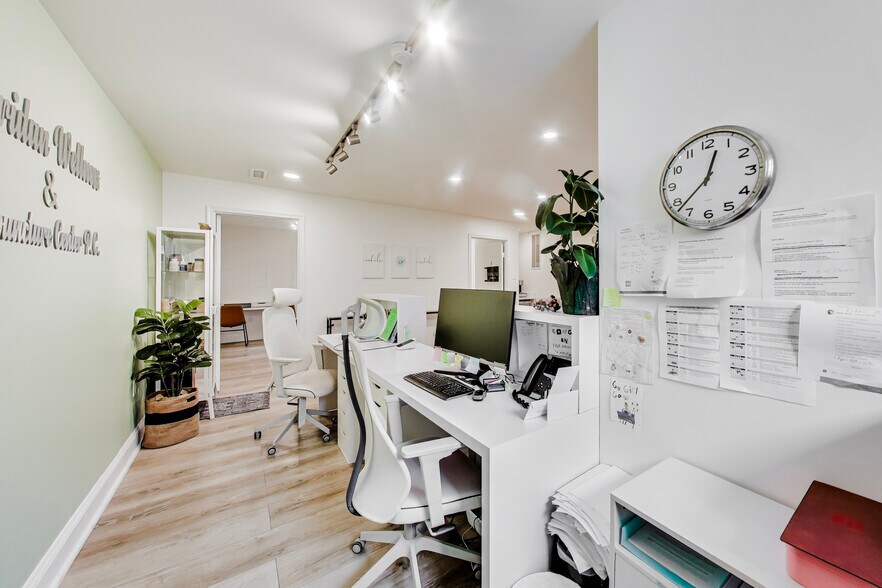 More Photos Of 5528A Hempstead Way, Springfield Office For Sale