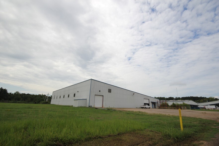 More Photos Of 2938 Brown Rd, Marshall Industrial For Sale