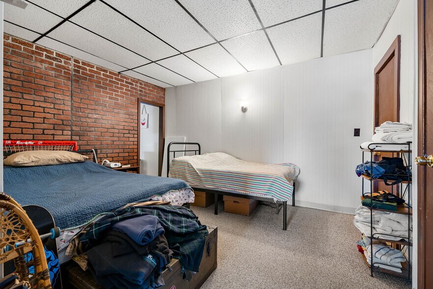 More Photos Of 7-17 School St, Merrimac Apartments For Sale