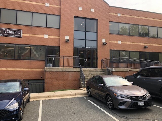 More Photos Of 46396 Benedict Dr, Sterling Office For Lease