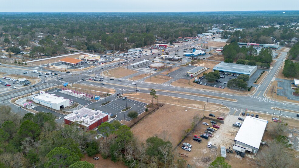 More Photos Of 762 Veterans Pky, Hinesville Restaurant For Sale