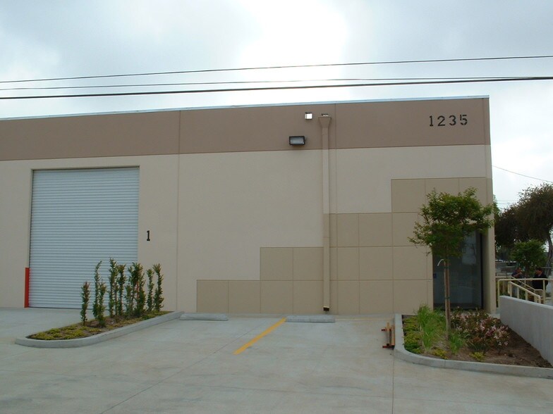 More Photos Of 1237 W 134th St, Gardena Industrial For Sale