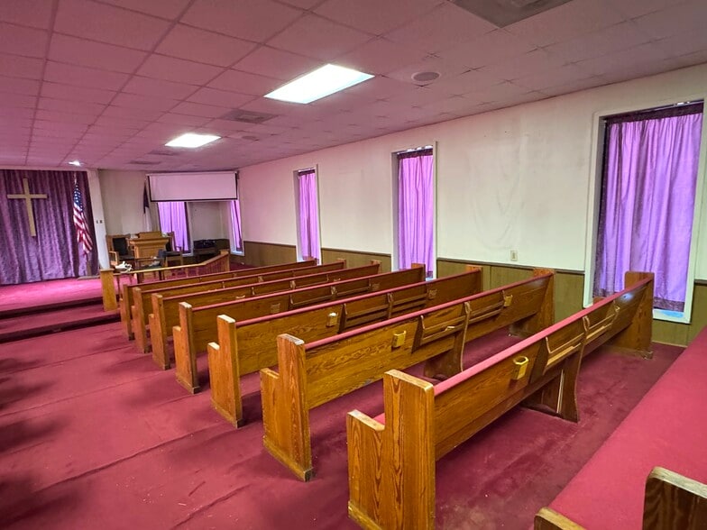More Photos Of 3268 Rex Rd, Rex Religious Facility For Sale