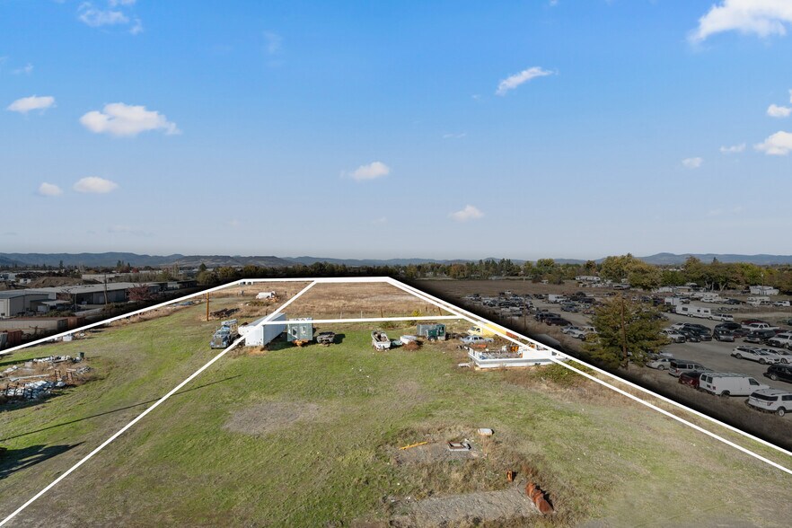 More Photos Of 579 E Vilas Rd, Medford Land For Sale