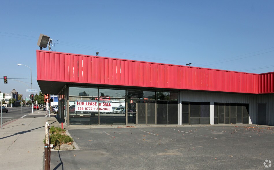 More Photos Of 276 N Abby St, Fresno Auto Dealership For Sale