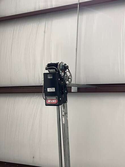 More Photos Of 27 Lighthouse Marina Rd, Sunrise Beach General Retail For Sale