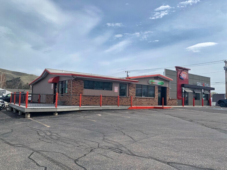 Primary Photo Of 11400 Highway 93 S, Lolo General Retail For Sale