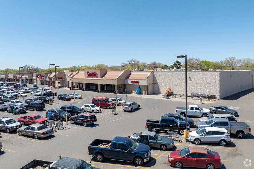 More Photos Of 2510 Main St, Los Lunas Unknown For Lease