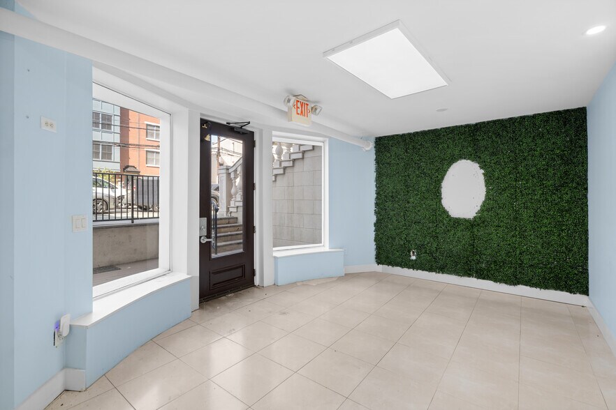 More Photos Of 299-307 Grand St, Jersey City Apartments For Lease