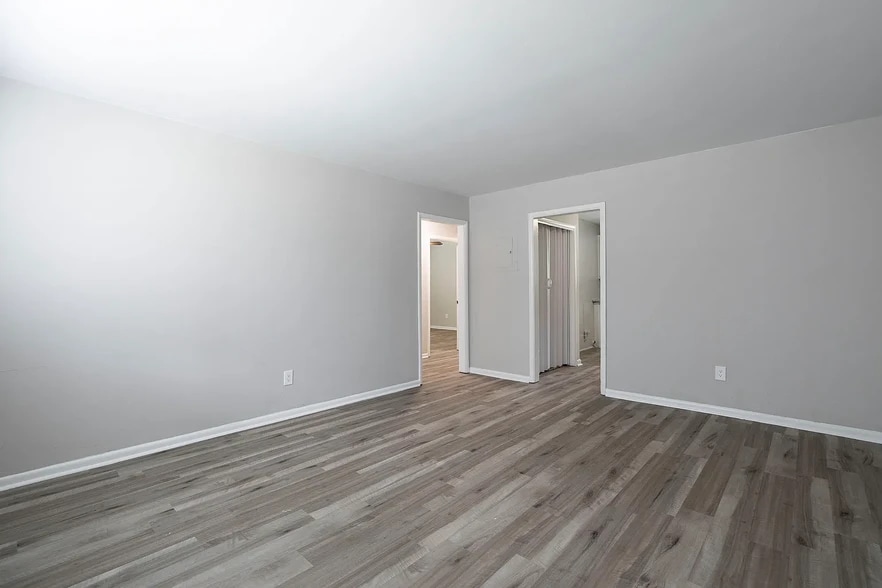 More Photos Of , Huntsville Multifamily For Sale