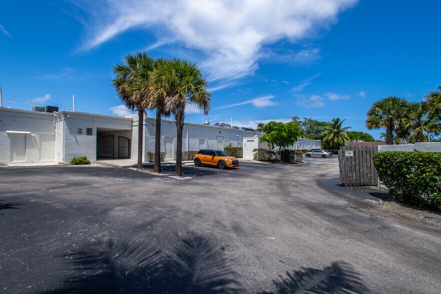 More Photos Of 900 E Atlantic Blvd, Pompano Beach Unknown For Lease