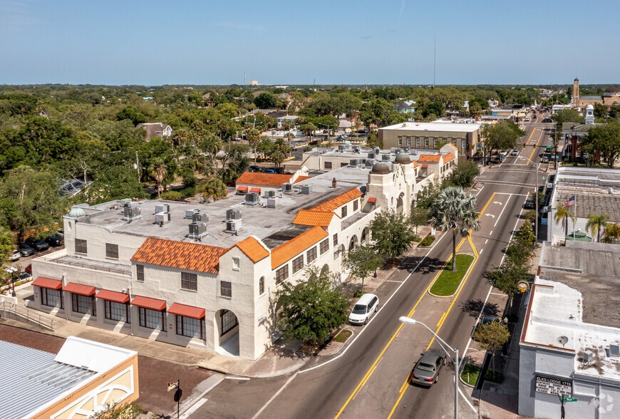 More Photos Of 210 Pinellas Ave S, Tarpon Springs Office For Lease